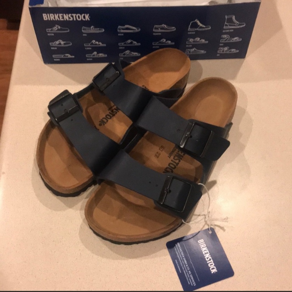 Navy Birkenstock’s